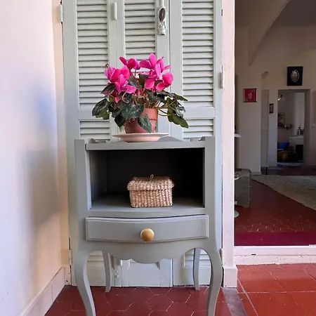 Elegant 2-bedroom Terrace In The Heart Of The Apartmán *